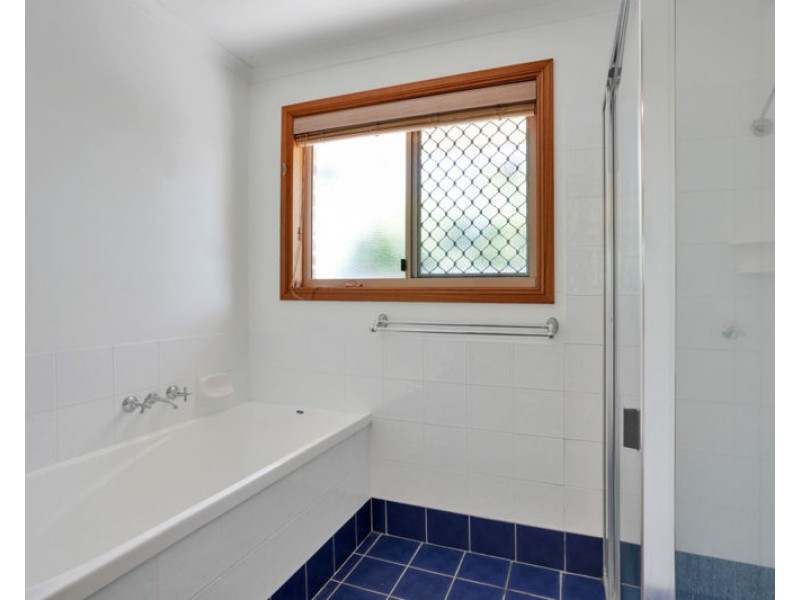 17 Riverside Drive, Tannum Sands QLD 4680