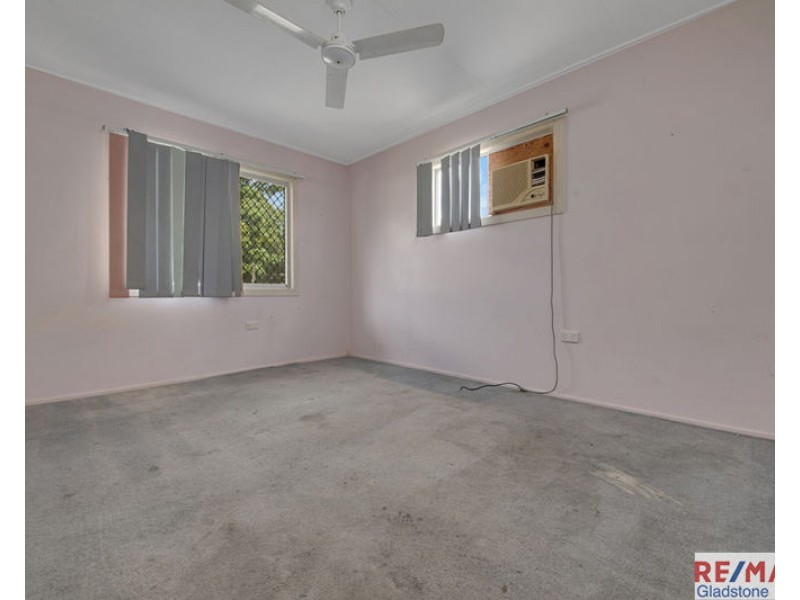 17 Wilson Street, Gladstone QLD 4680