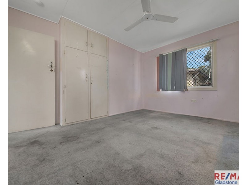 17 Wilson Street, Gladstone QLD 4680