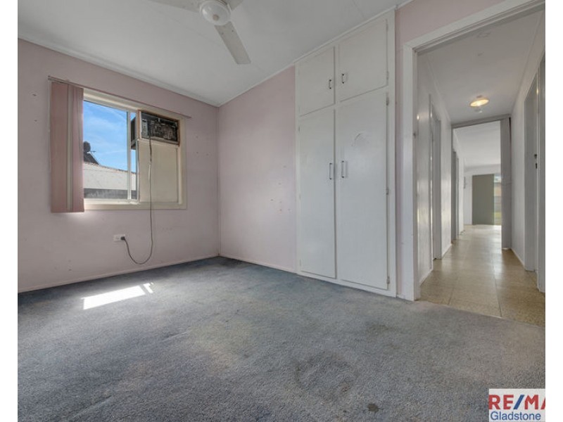 17 Wilson Street, Gladstone QLD 4680