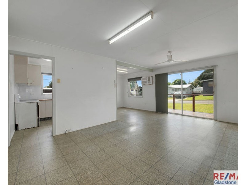 17 Wilson Street, Gladstone QLD 4680