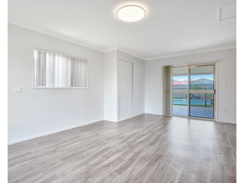 22 Kinghorn Street, Kalkie QLD 4670