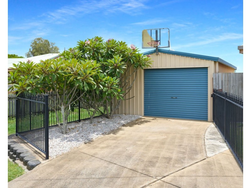 22 Kinghorn Street, Kalkie QLD 4670