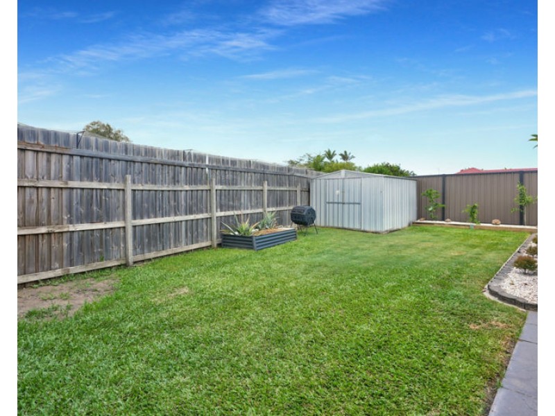 22 Kinghorn Street, Kalkie QLD 4670