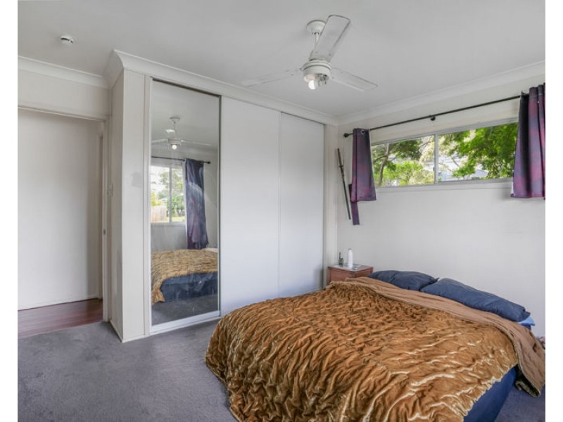 1 Steed Street, West Gladstone QLD 4680