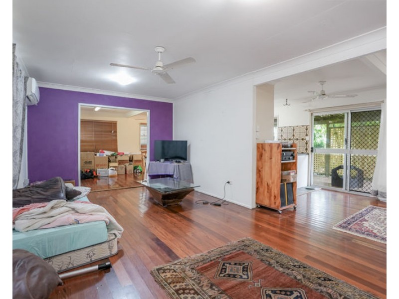 1 Steed Street, West Gladstone QLD 4680