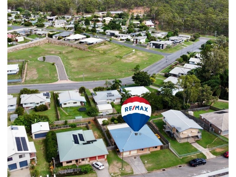 22 Flounder Crescent, Toolooa QLD 4680