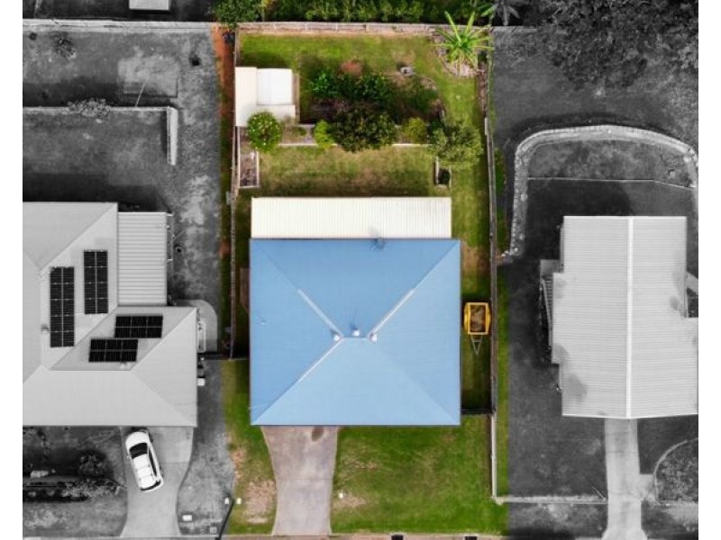 22 Flounder Crescent, Toolooa QLD 4680