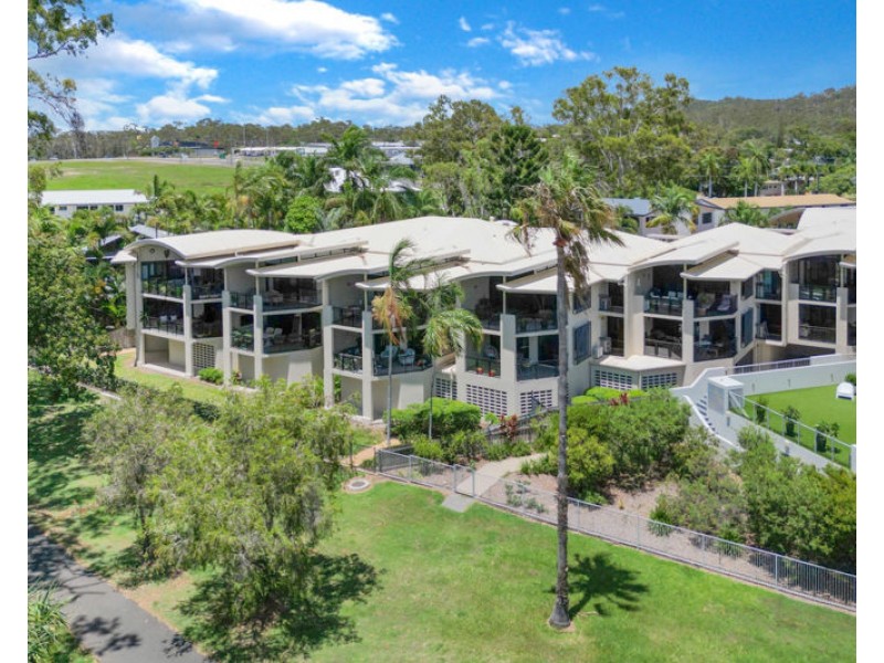5/8a Wyndham Avenue, Boyne Island QLD 4680