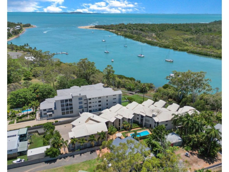5/8a Wyndham Avenue, Boyne Island QLD 4680