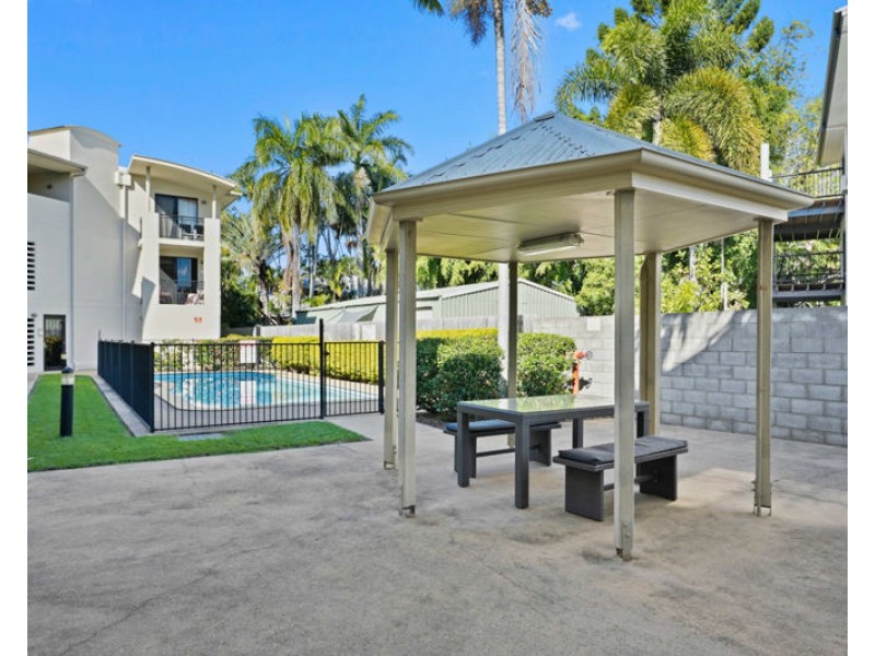 5/8a Wyndham Avenue, Boyne Island QLD 4680