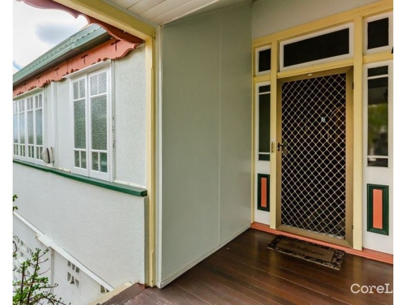 15 Yarroon Street, Gladstone QLD 4680