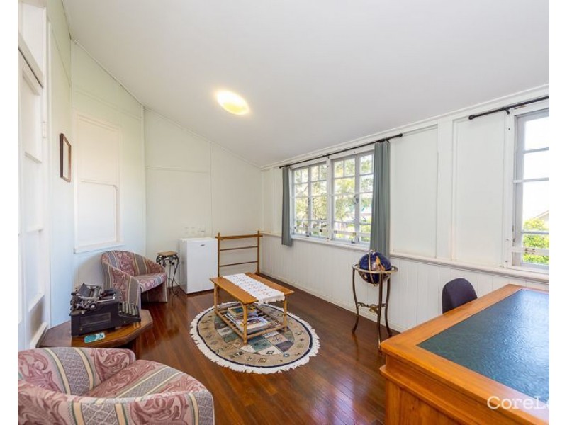 15 Yarroon Street, Gladstone QLD 4680