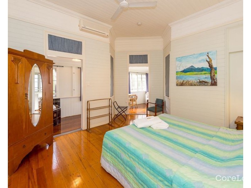 15 Yarroon Street, Gladstone QLD 4680