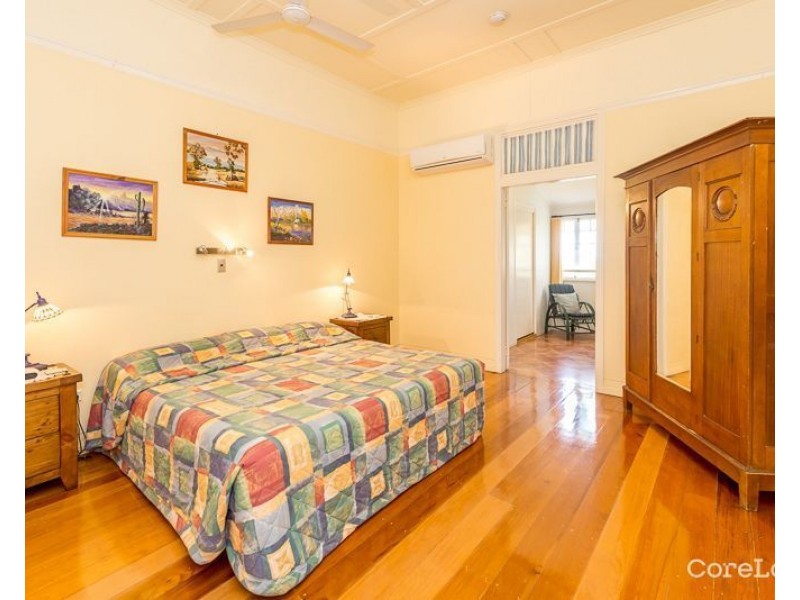 15 Yarroon Street, Gladstone QLD 4680