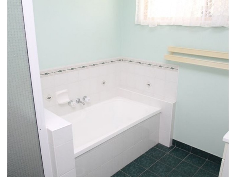 41 Oxley Drive, South Gladstone QLD 4680