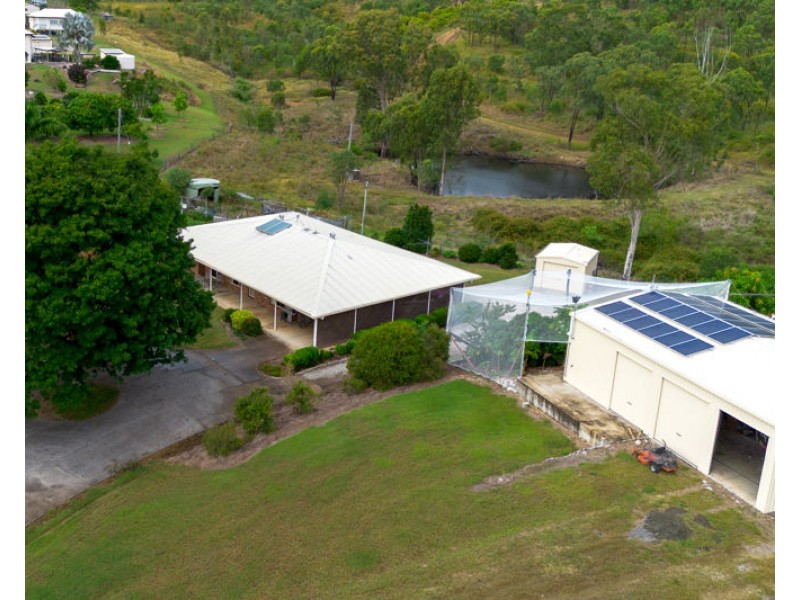 25 BALFOUR STREET, Mount Larcom QLD 4695