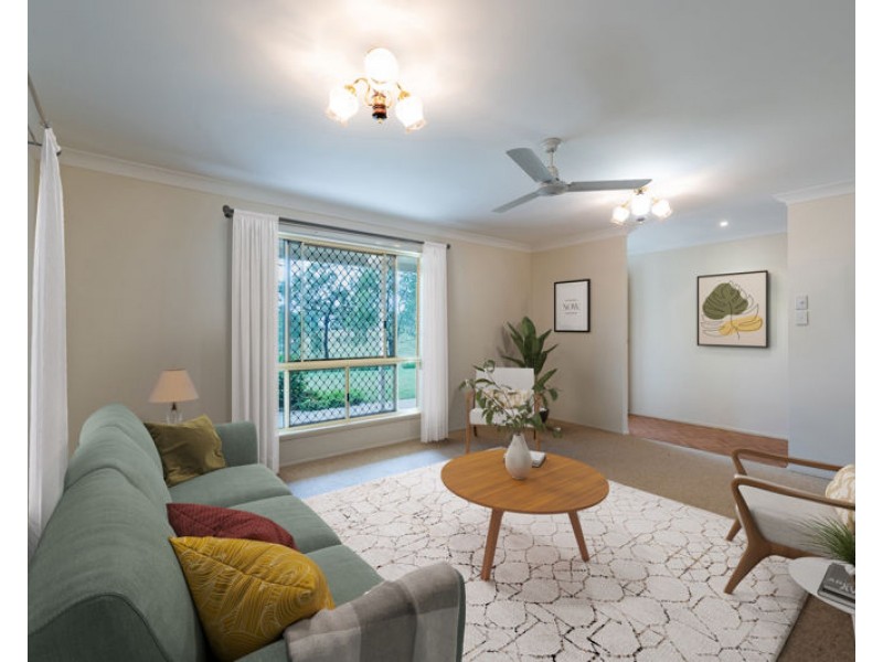 25 BALFOUR STREET, Mount Larcom QLD 4695