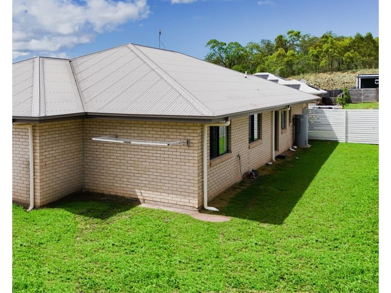 31 Koolivoo Parade, Boyne Island QLD 4680