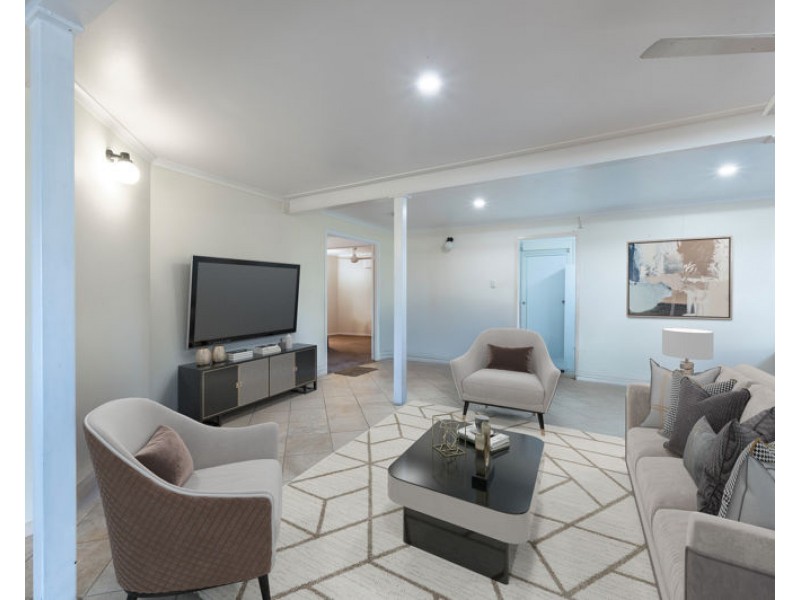 19 Bembooka Close, Glen Eden QLD 4680