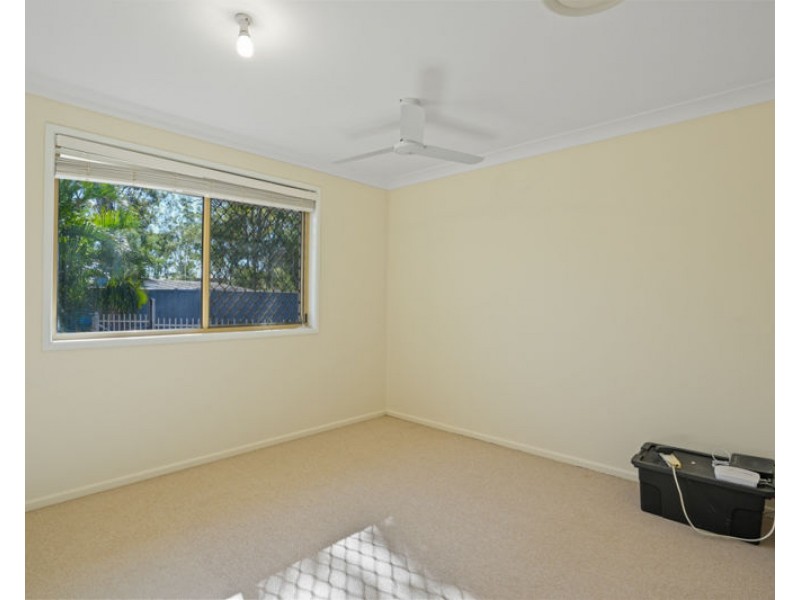 8 Hayman Court, Clinton QLD 4680