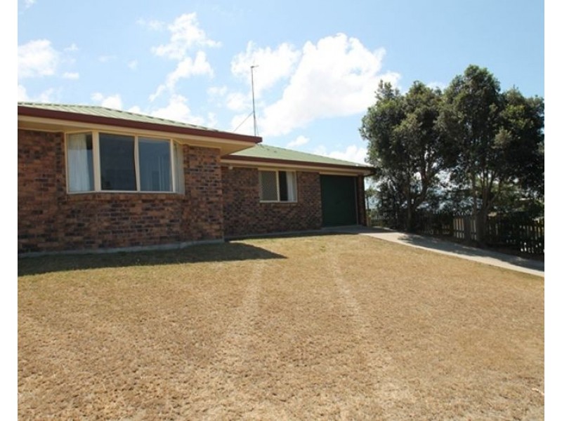 4 Kerry Court, New Auckland QLD 4680