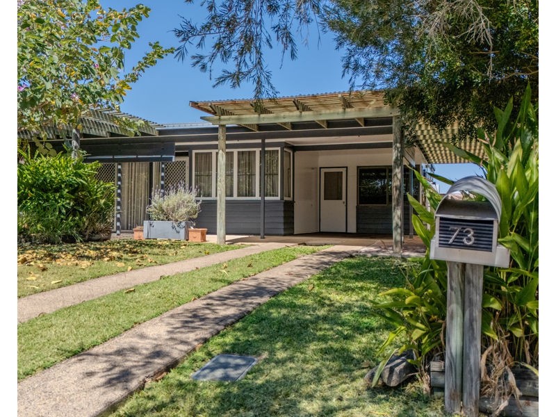73 Allunga Drive, Glen Eden QLD 4680