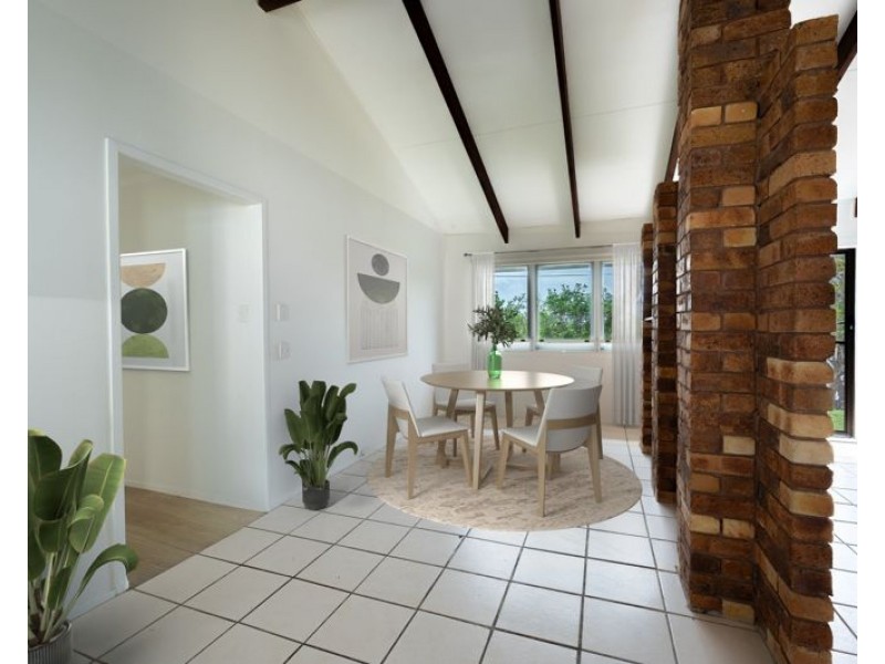 2 Oxley Drive, Gladstone QLD 4680