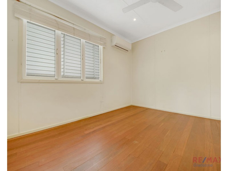 40 Boyne Crescent, West Gladstone QLD 4680