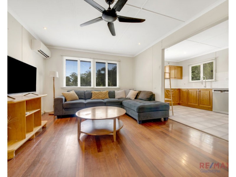40 Boyne Crescent, West Gladstone QLD 4680