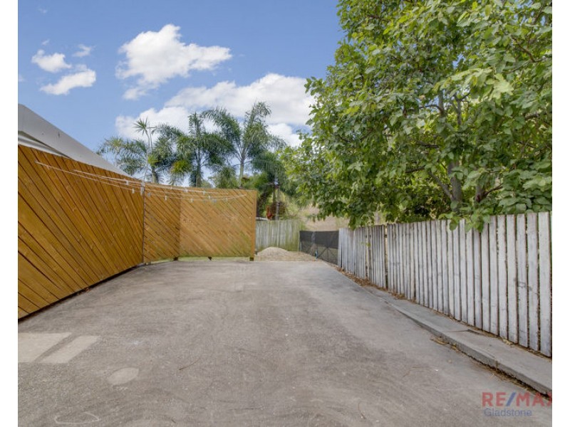 40 Boyne Crescent, West Gladstone QLD 4680