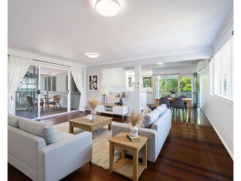 18 Allunga Drive, Glen Eden QLD 4680