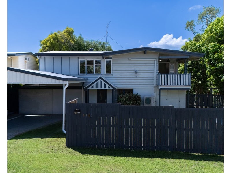18 Allunga Drive, Glen Eden QLD 4680