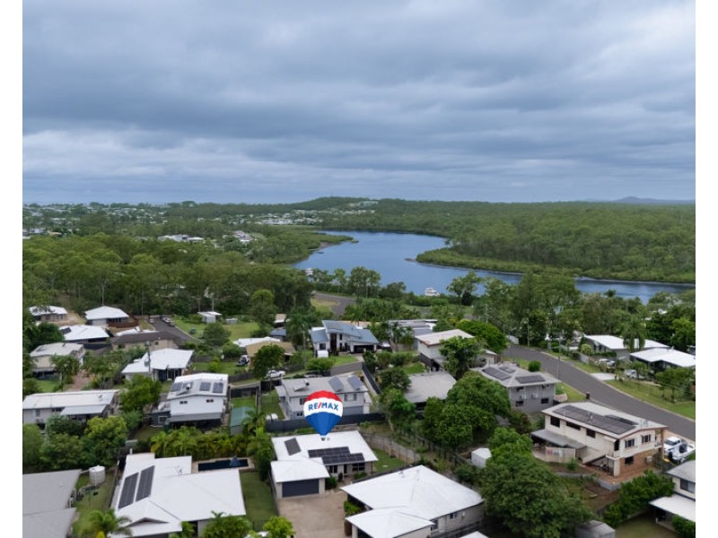 2/41 Bauhinia Street, Boyne Island QLD 4680