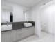 4 Woodland Court, Kirkwood QLD 4680