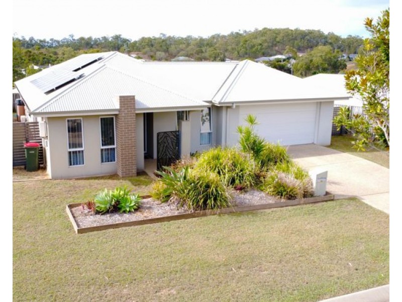 26 Clover Crescent, Boyne Island QLD 4680