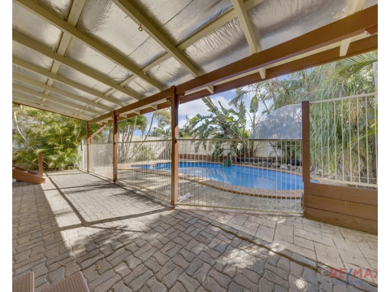 23 Cook Street, West Gladstone QLD 4680