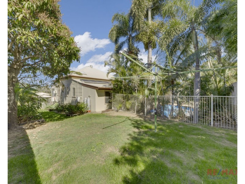 23 Cook Street, West Gladstone QLD 4680