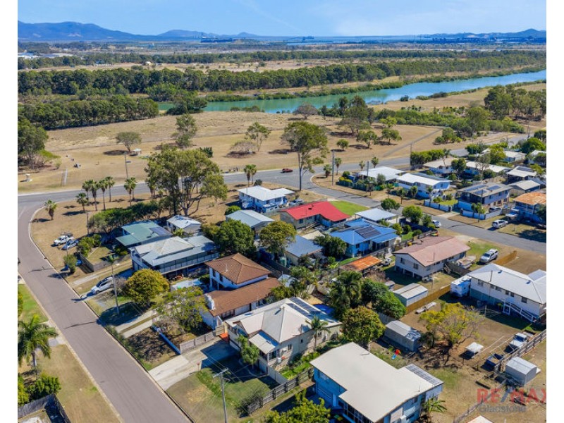 23 Cook Street, West Gladstone QLD 4680