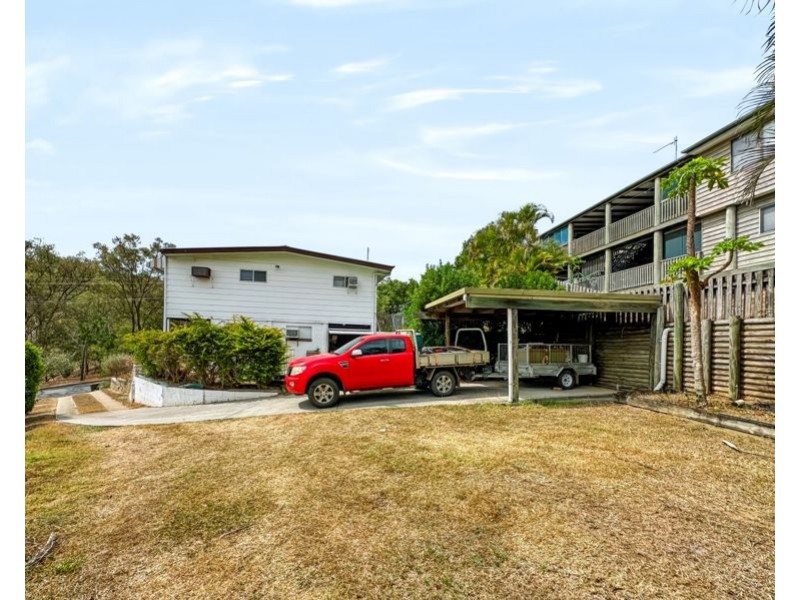 39 Charles Street, West Gladstone QLD 4680