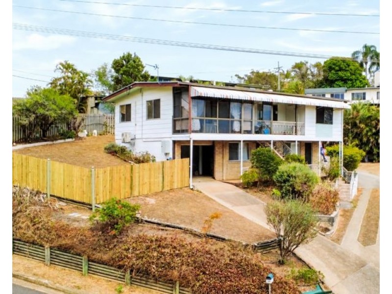 39 Charles Street, West Gladstone QLD 4680