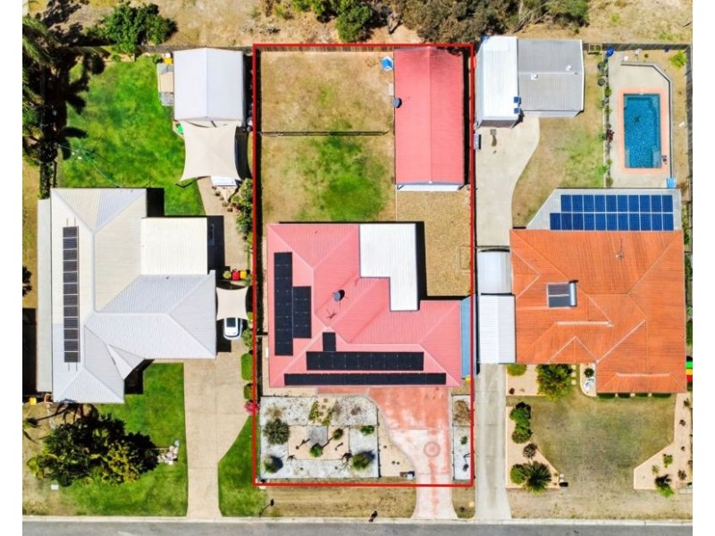 284 J Hickey Avenue, Clinton QLD 4680