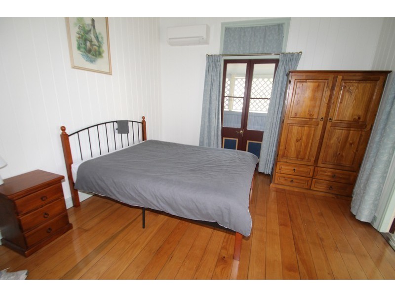 10 HERBERT STREET, Gladstone QLD 4680