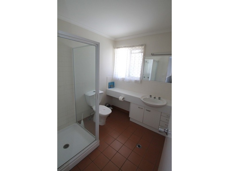 2/3 Central Lane, Gladstone QLD 4680