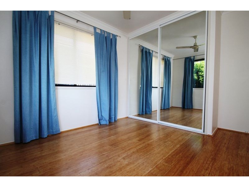 121A COL BROWN AVENUE, Clinton QLD 4680