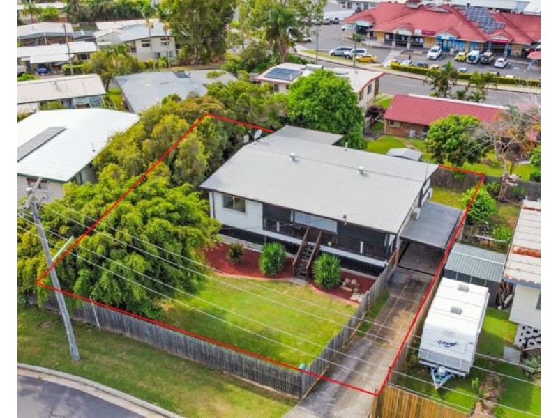 30 Hansen Crescent, Clinton QLD 4680