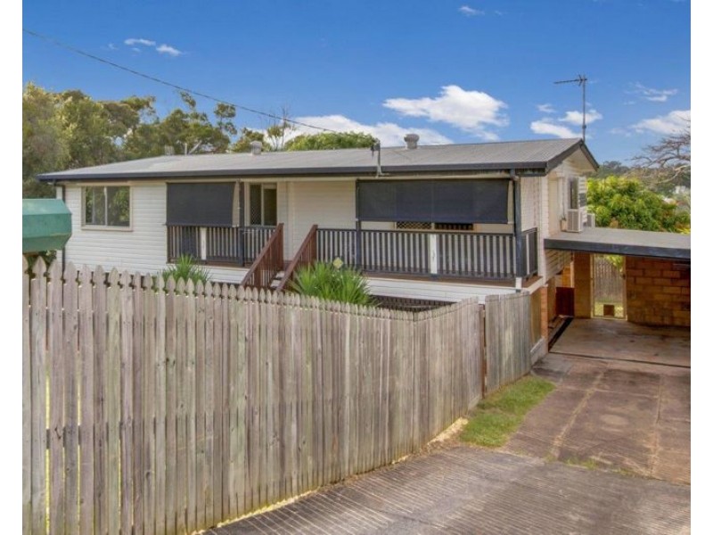 30 Hansen Crescent, Clinton QLD 4680