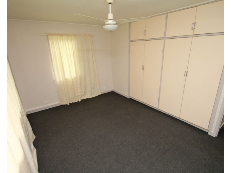 3 Aquarius Street, Clinton QLD 4680