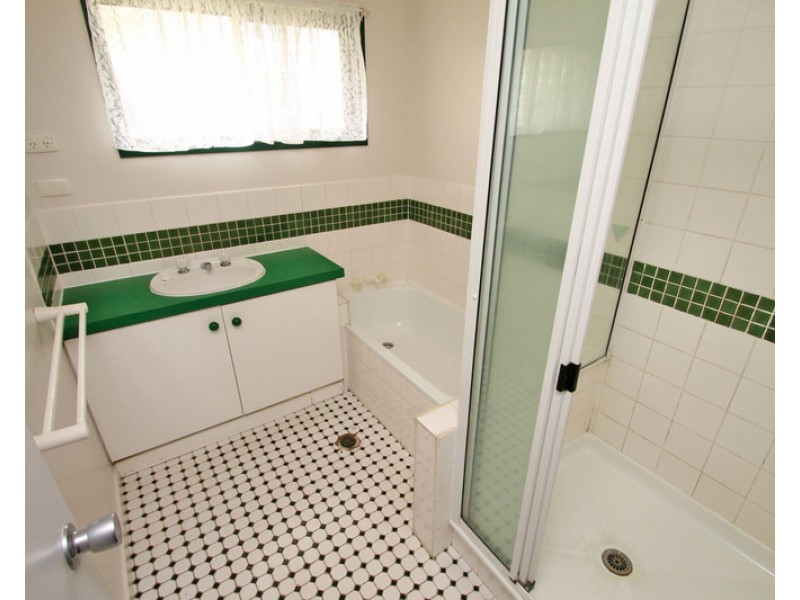 3 Aquarius Street, Clinton QLD 4680