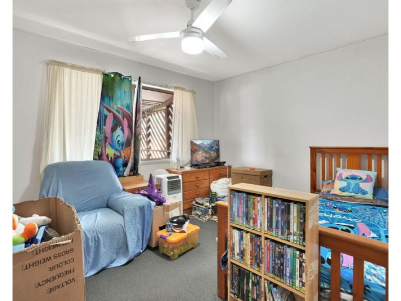 3 Aquarius Street, Clinton QLD 4680